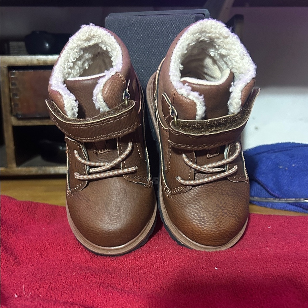 OshKosh B'gosh Brown Baby Boots with Cozy Lining